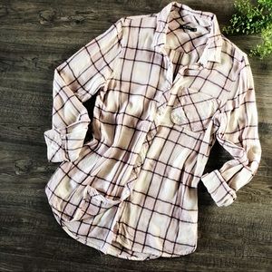 Max Jeans soft plaid button down // Medium